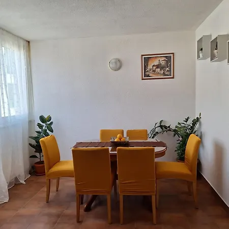 With A Parking Space Okrug Gornji, Ciovo - 16676 Apartment *